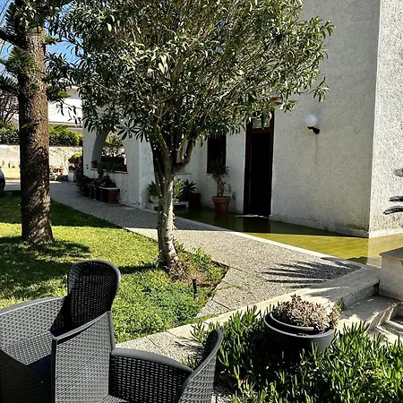 Garden House Torre 4*